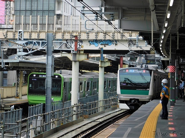 JR渋谷駅の自動改札…