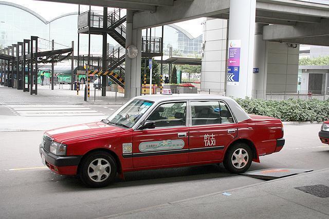 香港で無一文で置き去…